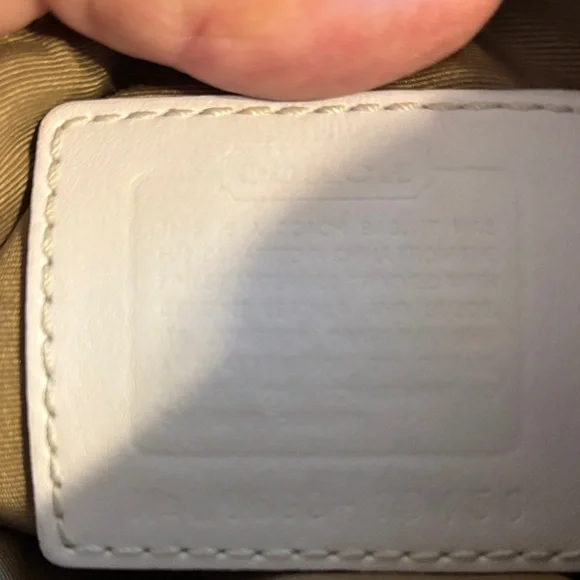 Coach Hamptons Patchwork Crossbody Bag - Picture 7 of 11